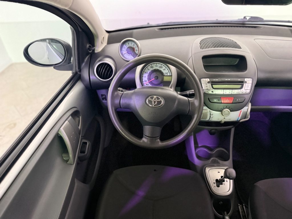 TOYOTA Aygo 1.0 12V VVT-i 5 porte - 6