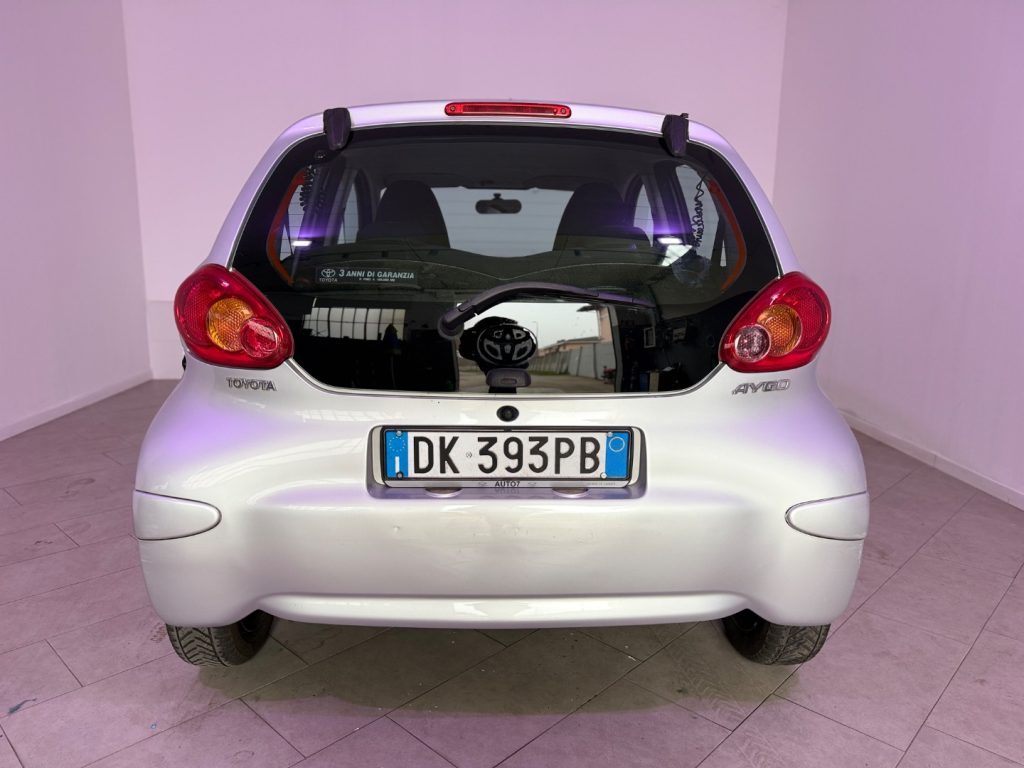 TOYOTA Aygo 1.0 12V VVT-i 5 porte - 11
