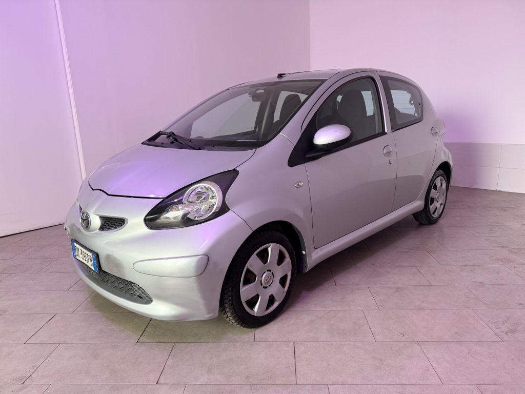 TOYOTA Aygo 1.0 12V VVT-i 5 porte - 17