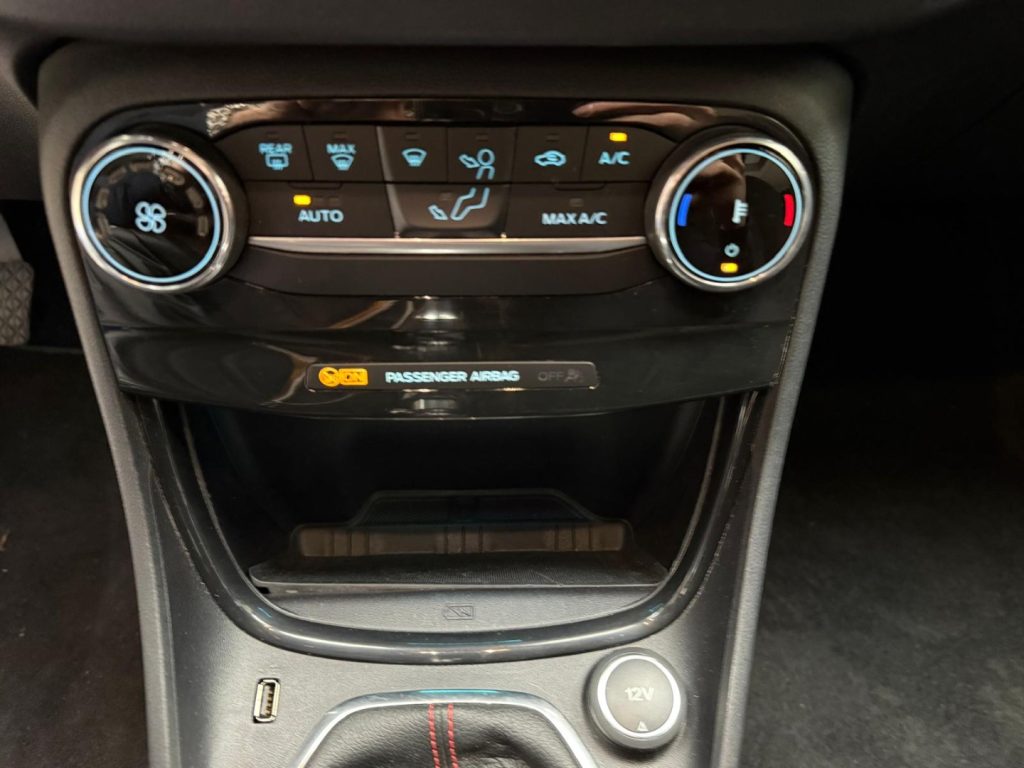 FORD Puma 1.0 EcoBoost Hybrid 125 CV S&S ST-Line - 20