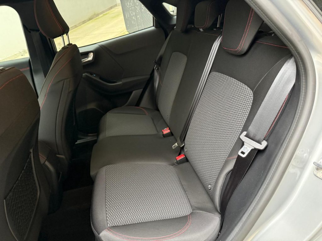 FORD Puma 1.0 EcoBoost Hybrid 125 CV S&S ST-Line - 27