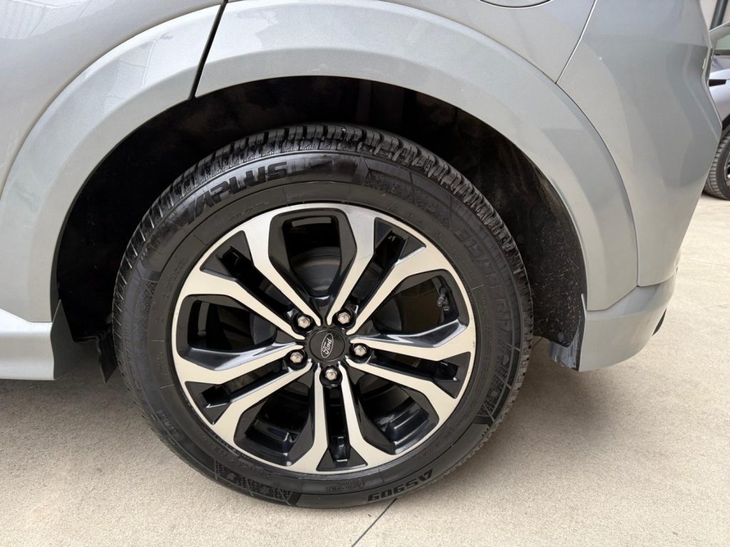 FORD Puma 1.0 EcoBoost Hybrid 125 CV S&S ST-Line - 11