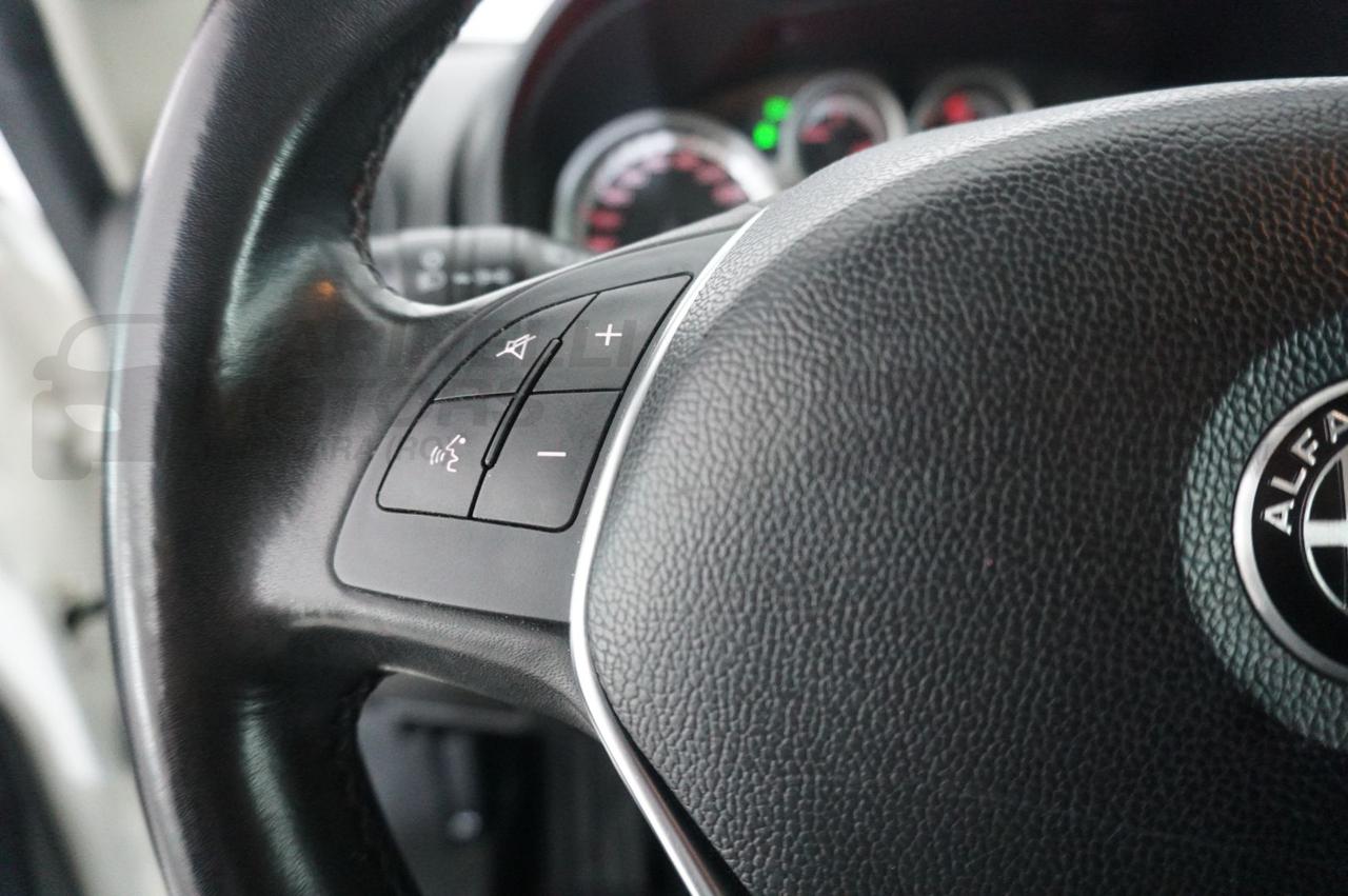 ALFA ROMEO MiTo MITO 1.4 TJET 120CV DISTINCTIVE GPL - 20