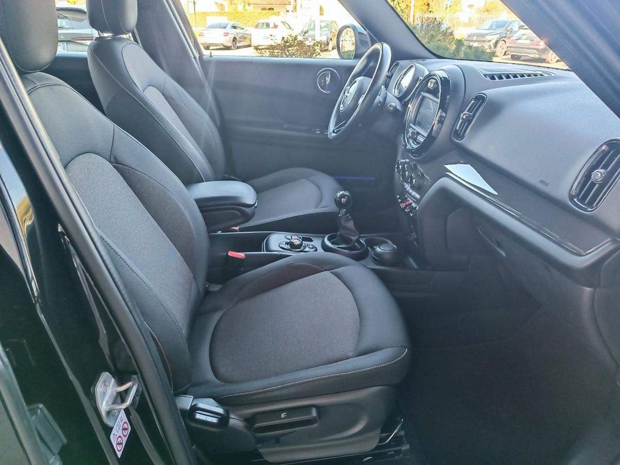 MINI Countryman 1.5 Cooper Hype Countryman - 13