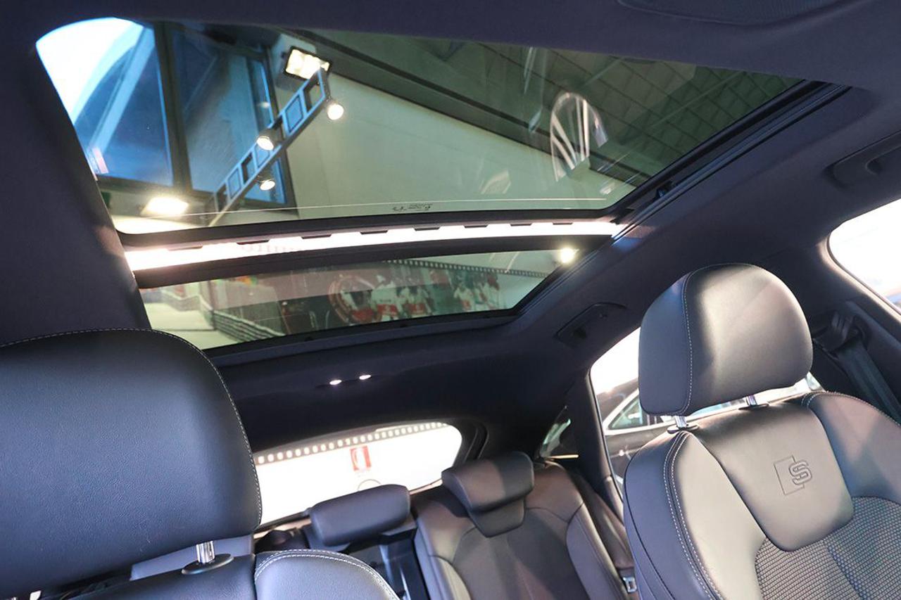 AUDI Q5 40 TDI Sportback Quattro S-Tronic S-Line Plus - 24