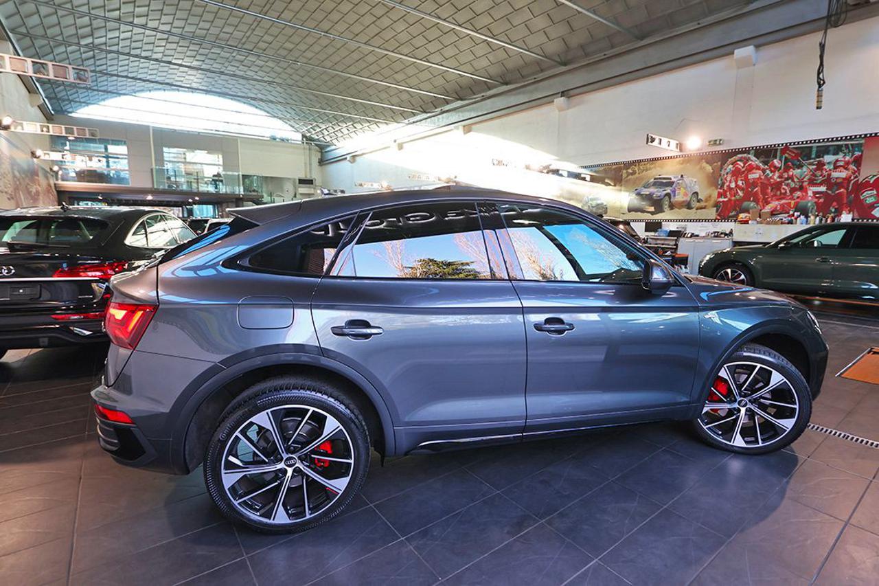 AUDI Q5 40 TDI Sportback Quattro S-Tronic S-Line Plus - 11