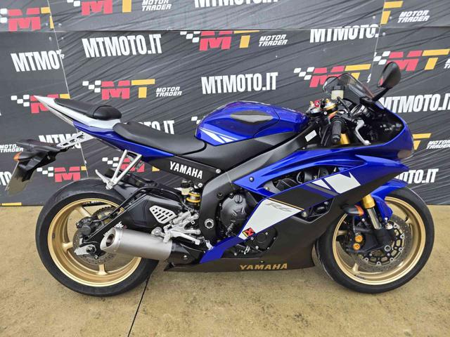 YAMAHA YZF R6 Blu metallizzato