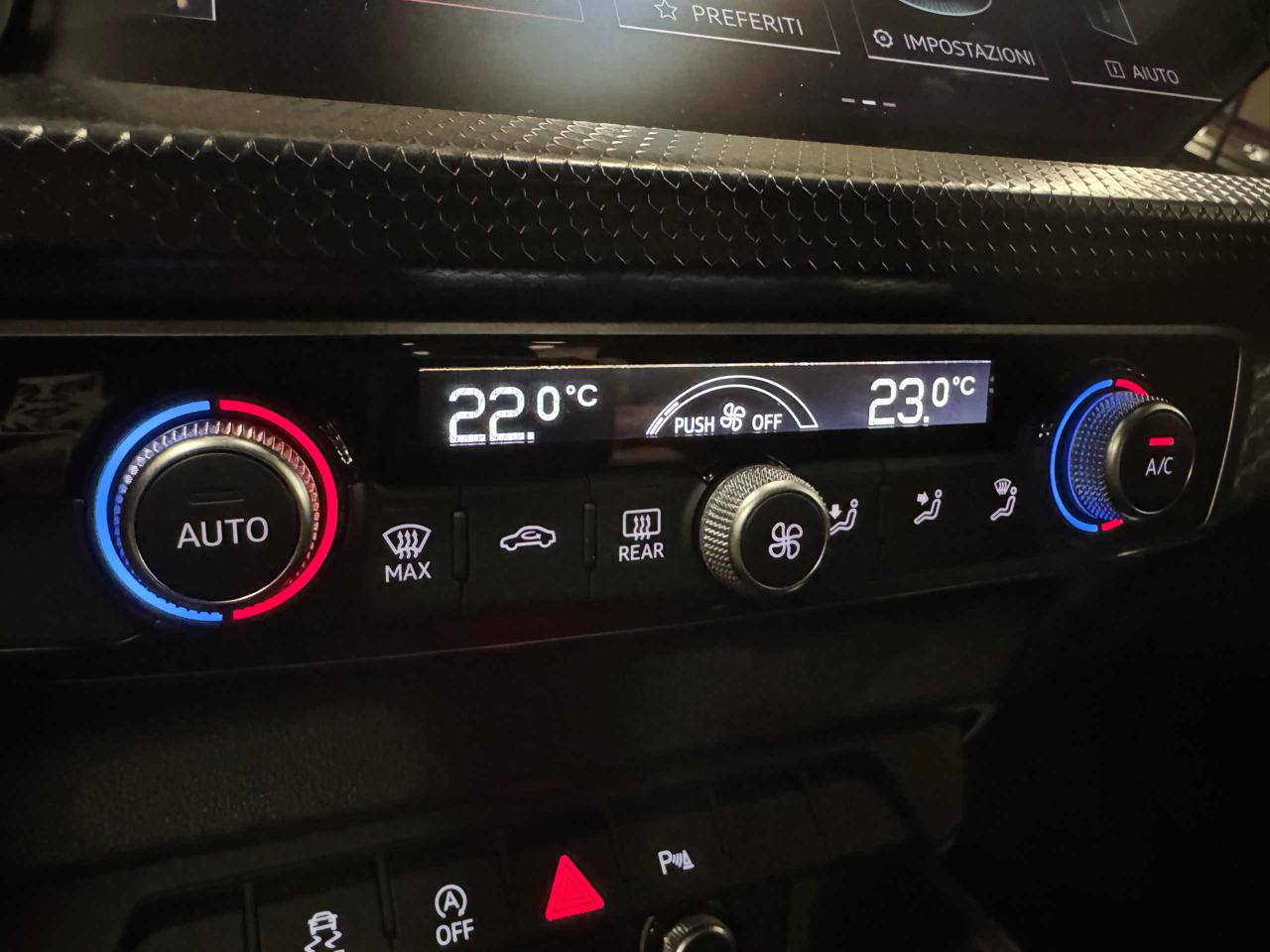 AUDI A1 SPB 25 TFSI Admired Advanced - 17