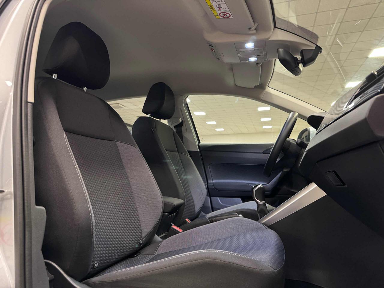 VOLKSWAGEN Taigo 1.0 TSI 95 CV Life - 10