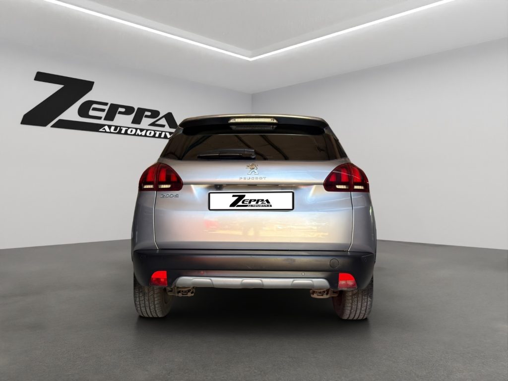 PEUGEOT 2008 1° serie BlueHDi 100 S&S Black Matt - 4