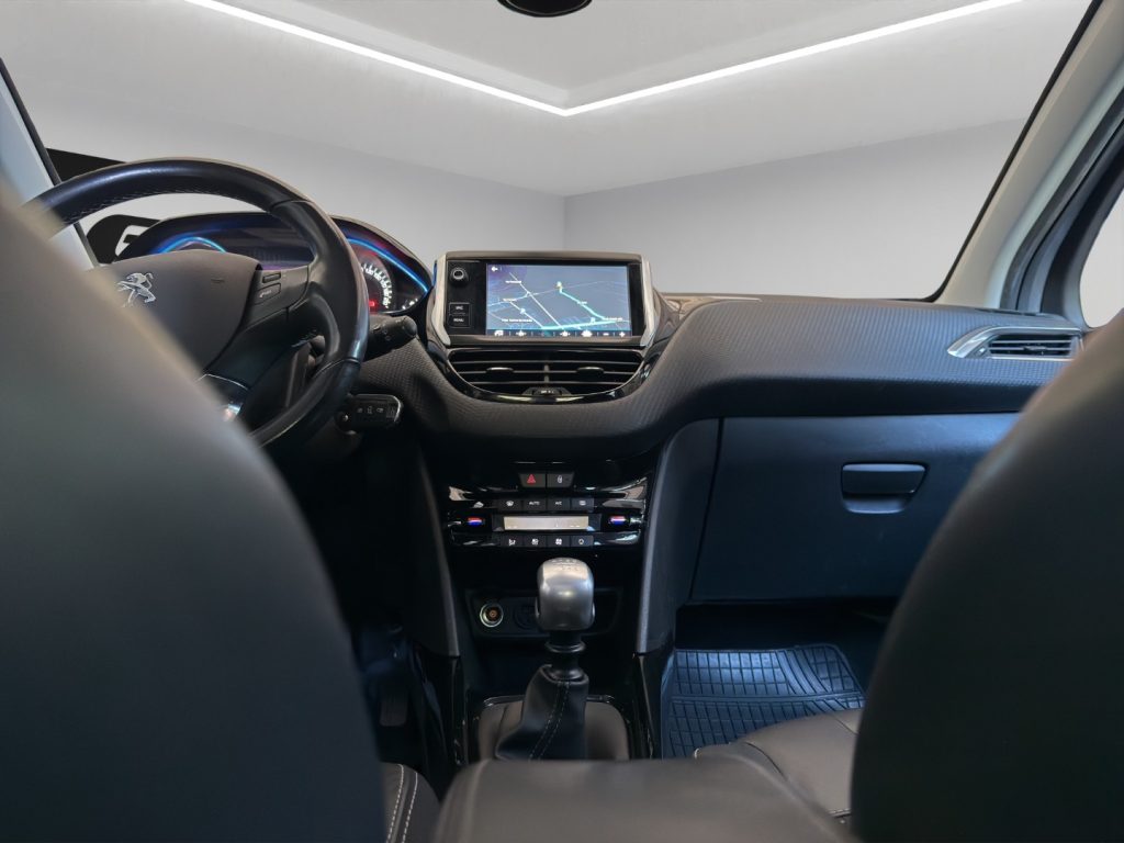 PEUGEOT 2008 1° serie BlueHDi 100 S&S Black Matt - 13