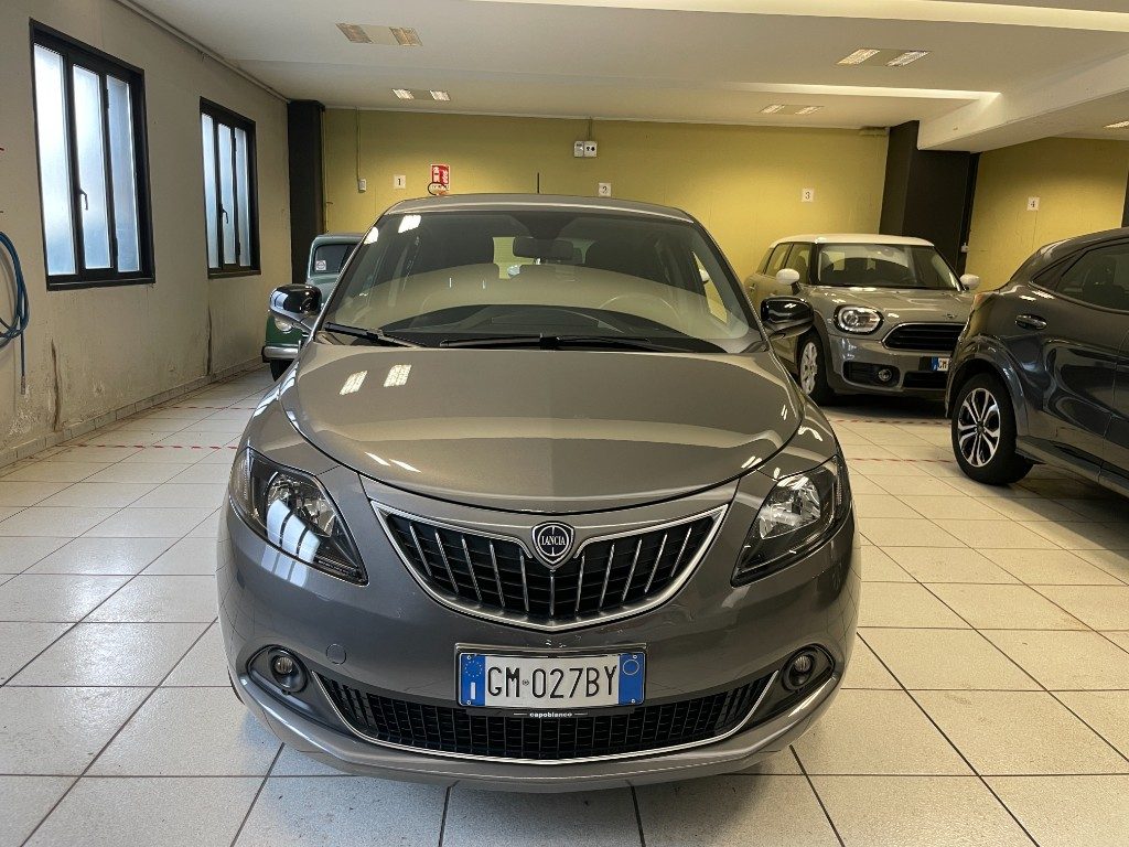 LANCIA Ypsilon 1.0 FireFly 5 porte S&S Hybrid Gold+5posti+CARPLAY - 2