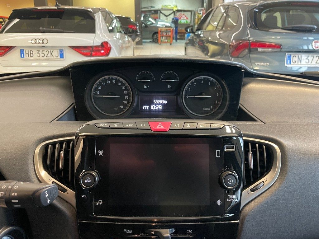 LANCIA Ypsilon 1.0 FireFly 5 porte S&S Hybrid Gold+5posti+CARPLAY - 11