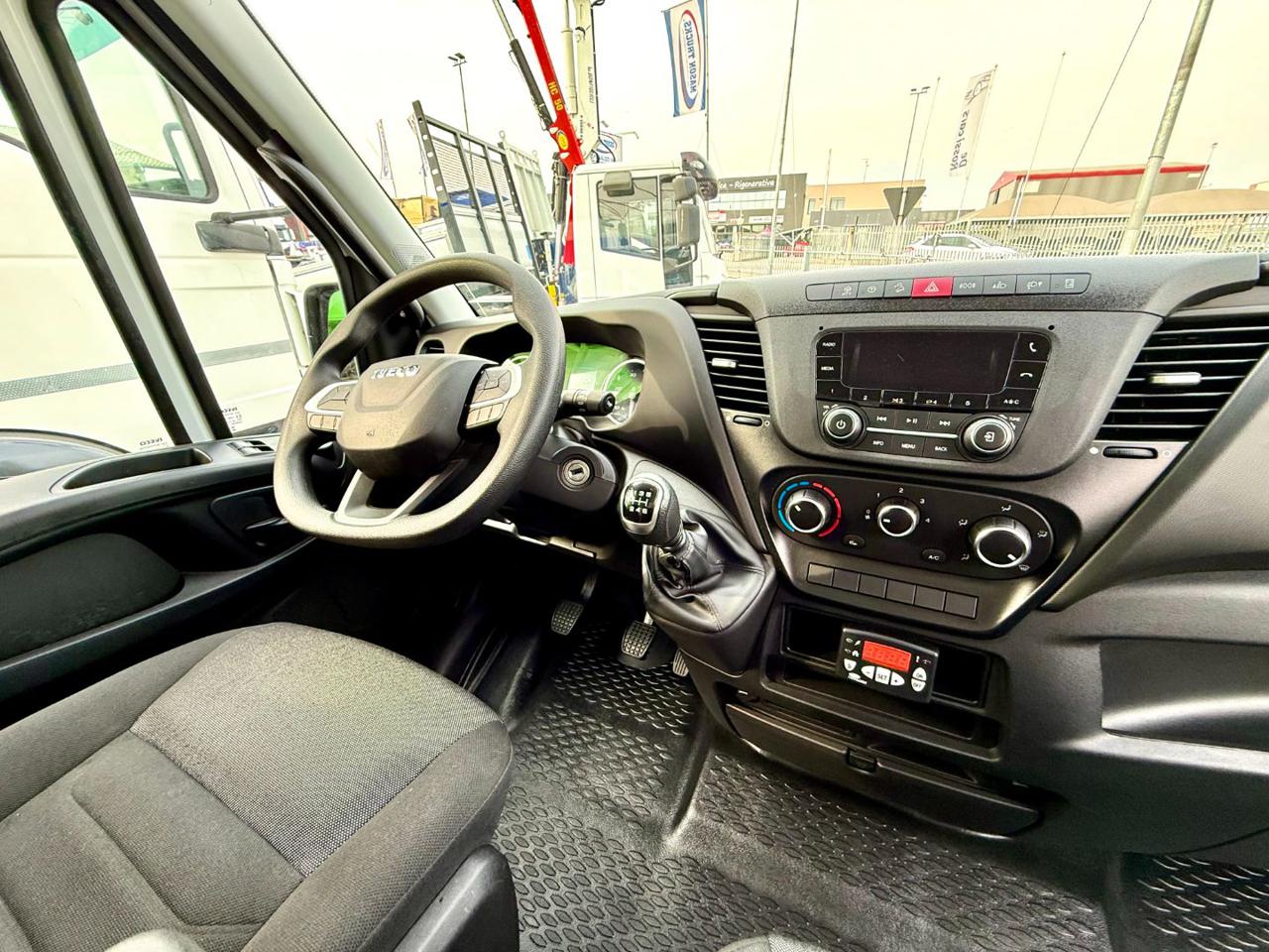 IVECO DAILY  35c180 - 12