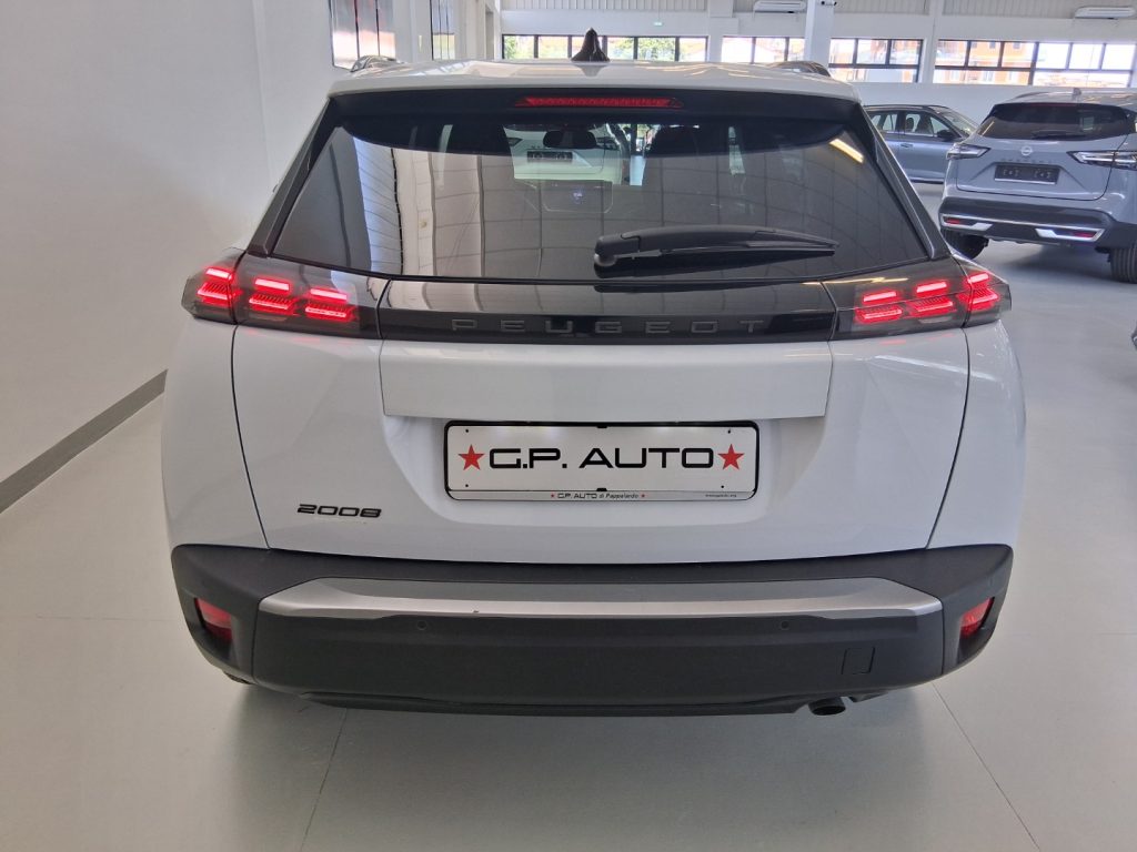 PEUGEOT 2008 PureTech 100 S&S Allure - 5