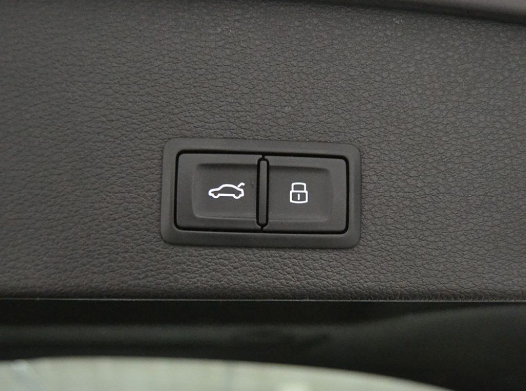 AUDI Q2 1.4 TFSI S tronic Sport S-Line-Keyless-Retrocamera - 12