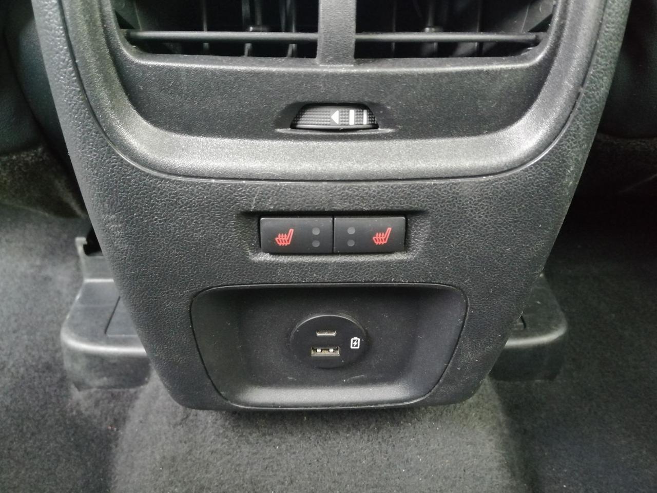 FORD Kuga 2.5 Plug In Hybrid 225 CV CVT 2WD Vignale - 29