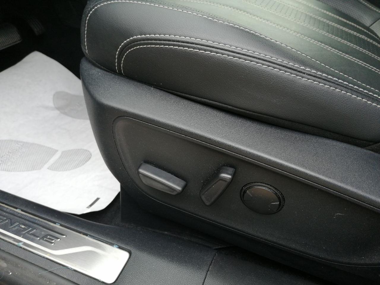 FORD Kuga 2.5 Plug In Hybrid 225 CV CVT 2WD Vignale - 28