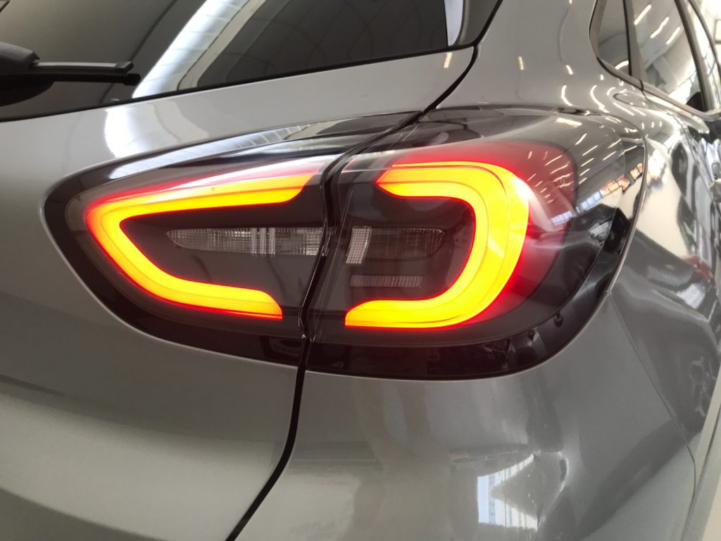 FORD Puma 1.0 EcoBoost Hybrid 125 CV ST-Line - 26