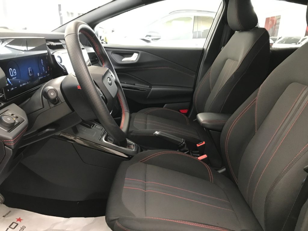 FORD Puma 1.0 EcoBoost Hybrid 125 CV ST-Line - 20