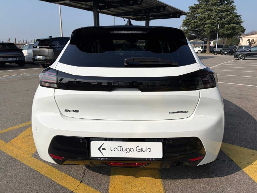 PEUGEOT 208 Hybrid 136 e-DCS6 Allure - 13