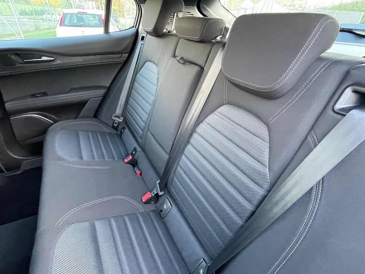 ALFA ROMEO Stelvio 2.2 Turbodiesel 160 CV AT8 RWD Super Business - 16