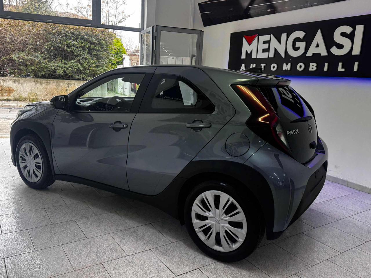 TOYOTA Aygo X 1.5 Hybrid 115 CV 5 porte - 4