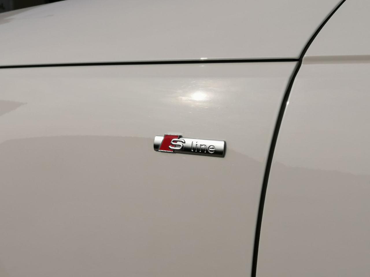 AUDI A4 Avant 35 TDI S tronic S line edition - 7