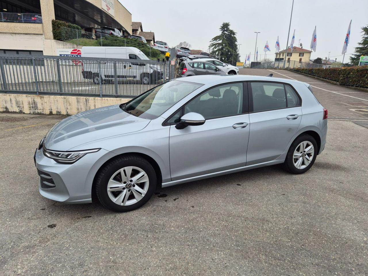 VOLKSWAGEN Golf 2.0 TDI 115 CV SCR Life - 3