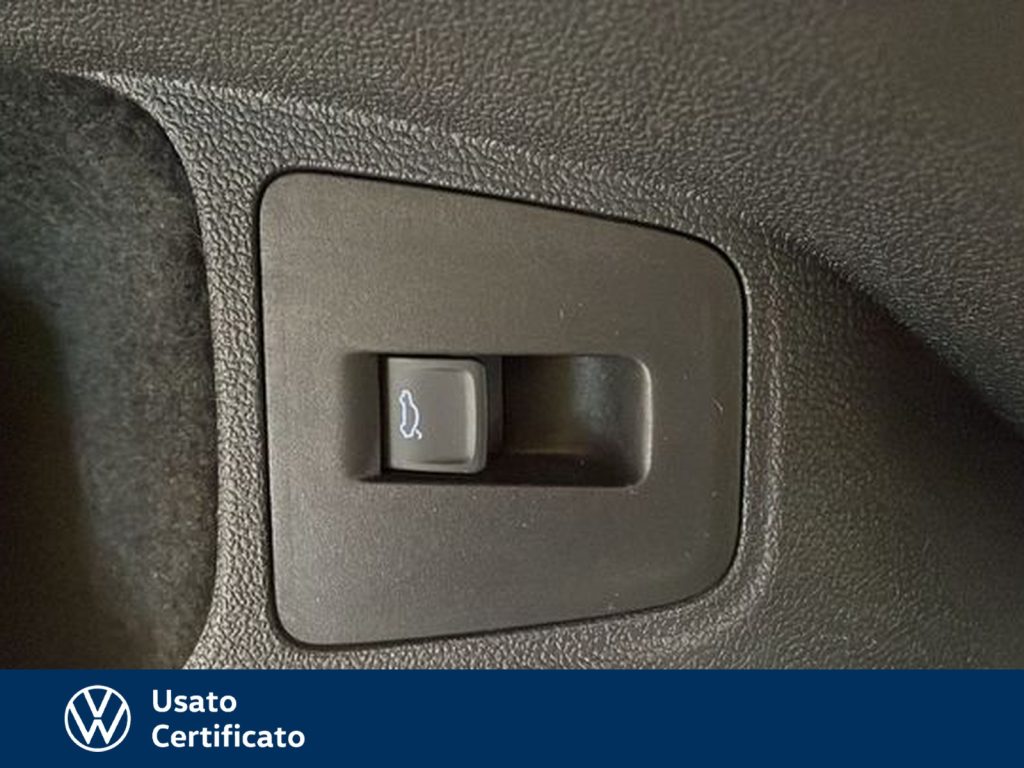 VOLKSWAGEN Tiguan 2.0 tdi r-line 150cv dsg - 16