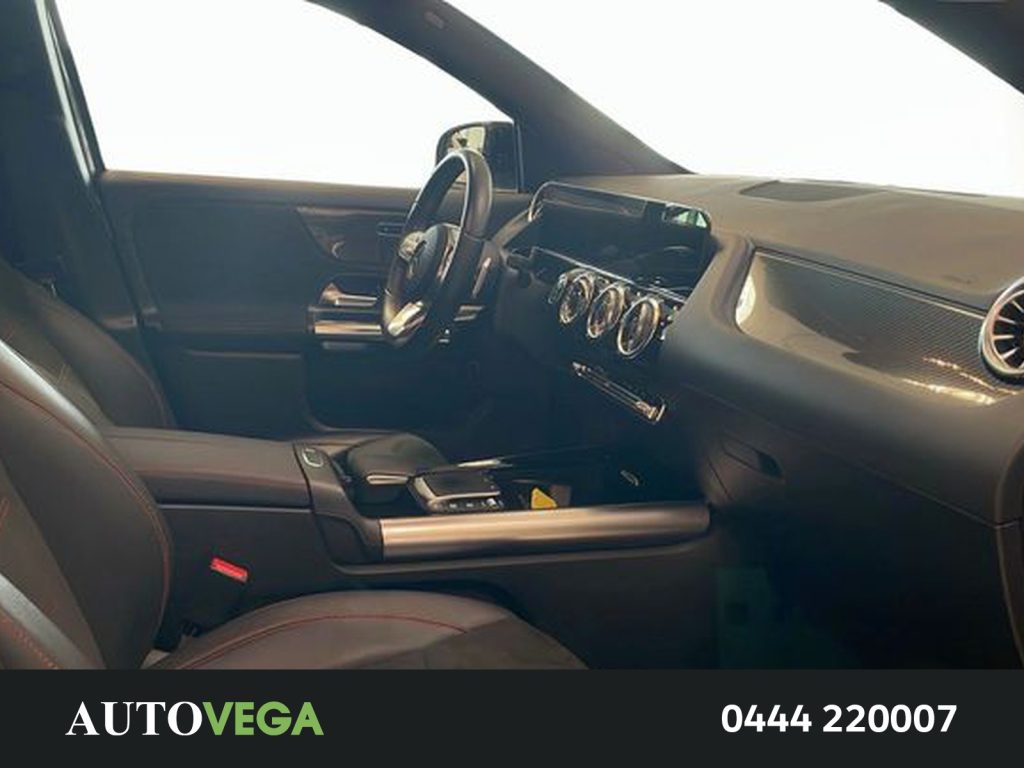 MERCEDES-BENZ GLA 200 200 premium auto - 6