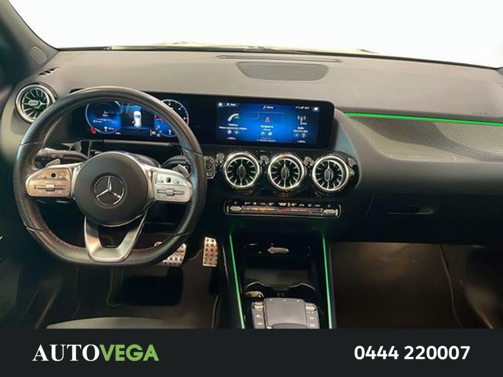 MERCEDES-BENZ GLA 200 200 premium auto - 8