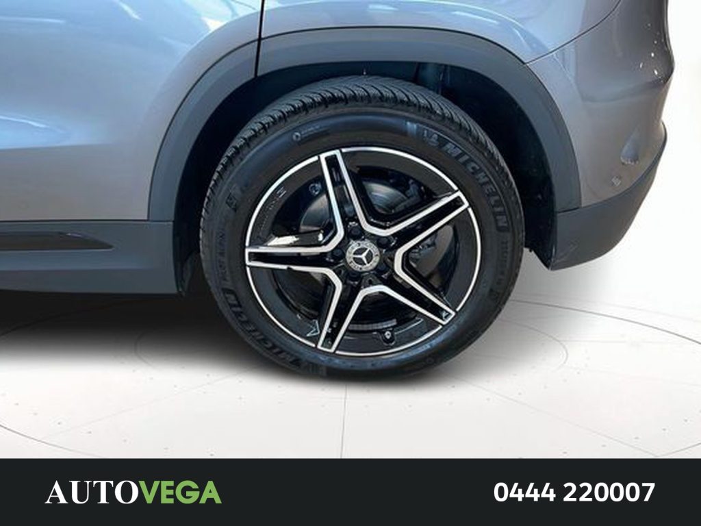 MERCEDES-BENZ GLA 200 200 premium auto - 22