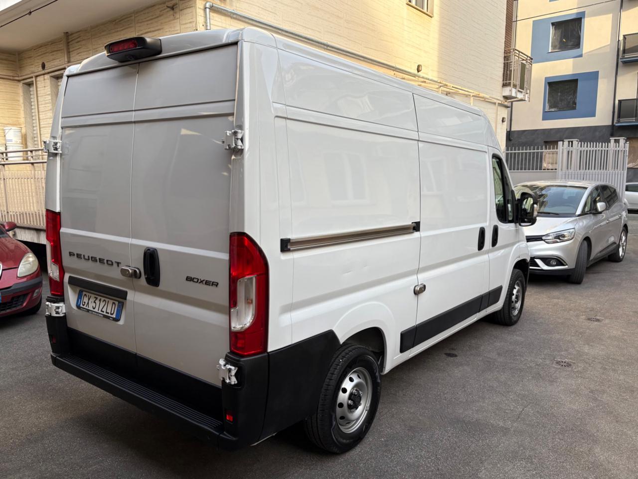PEUGEOT Boxer 33 2.2 BlueHDi 140 S&S PM-TM SOLO 3300 KM ! - 5