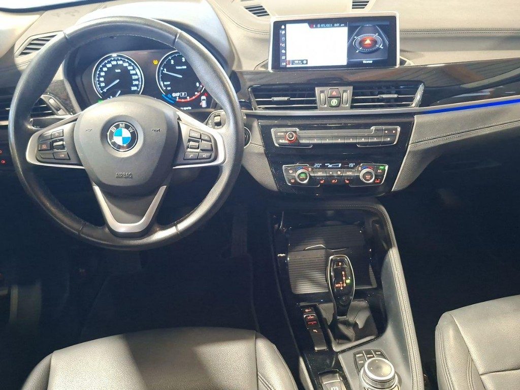 BMW X1 sDrive18d xLine Aut. - 7