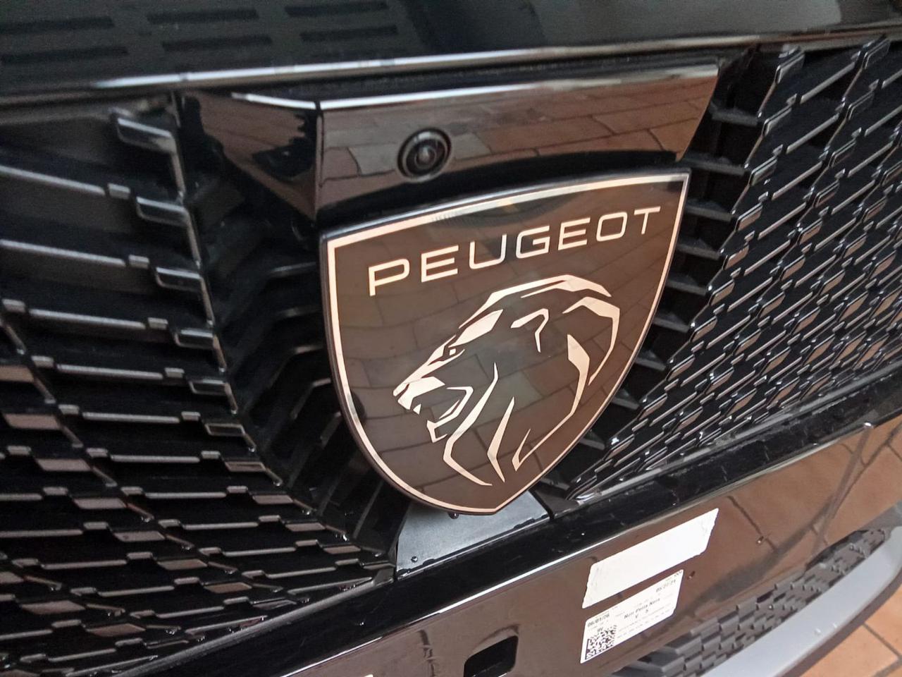 PEUGEOT 5008 Hybrid 145 e-DCS6 GT 7 POSTI Tetto & Drive & 360 - 15