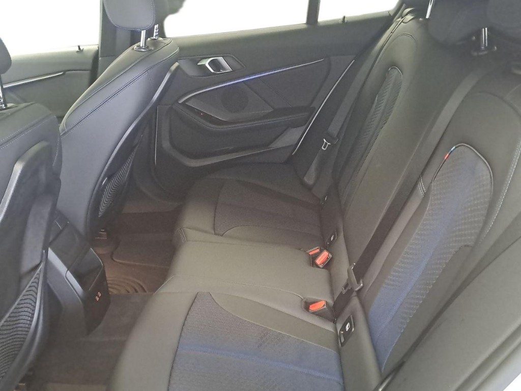 BMW 116 d 5p. Msport Aut. + Tetto apr. - 12