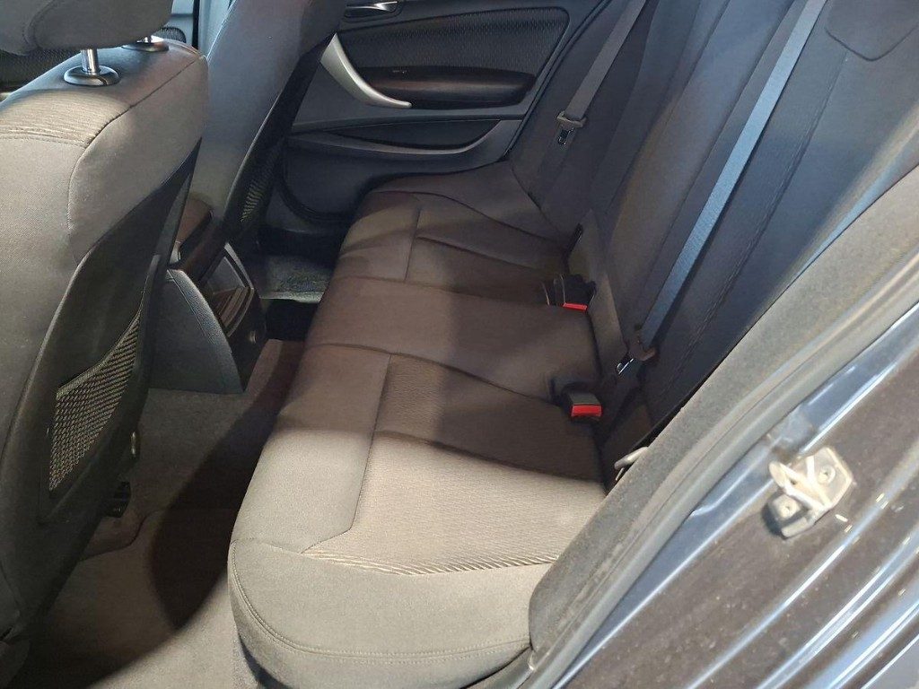 BMW 116 d 5p. Advantage Aut. - 11