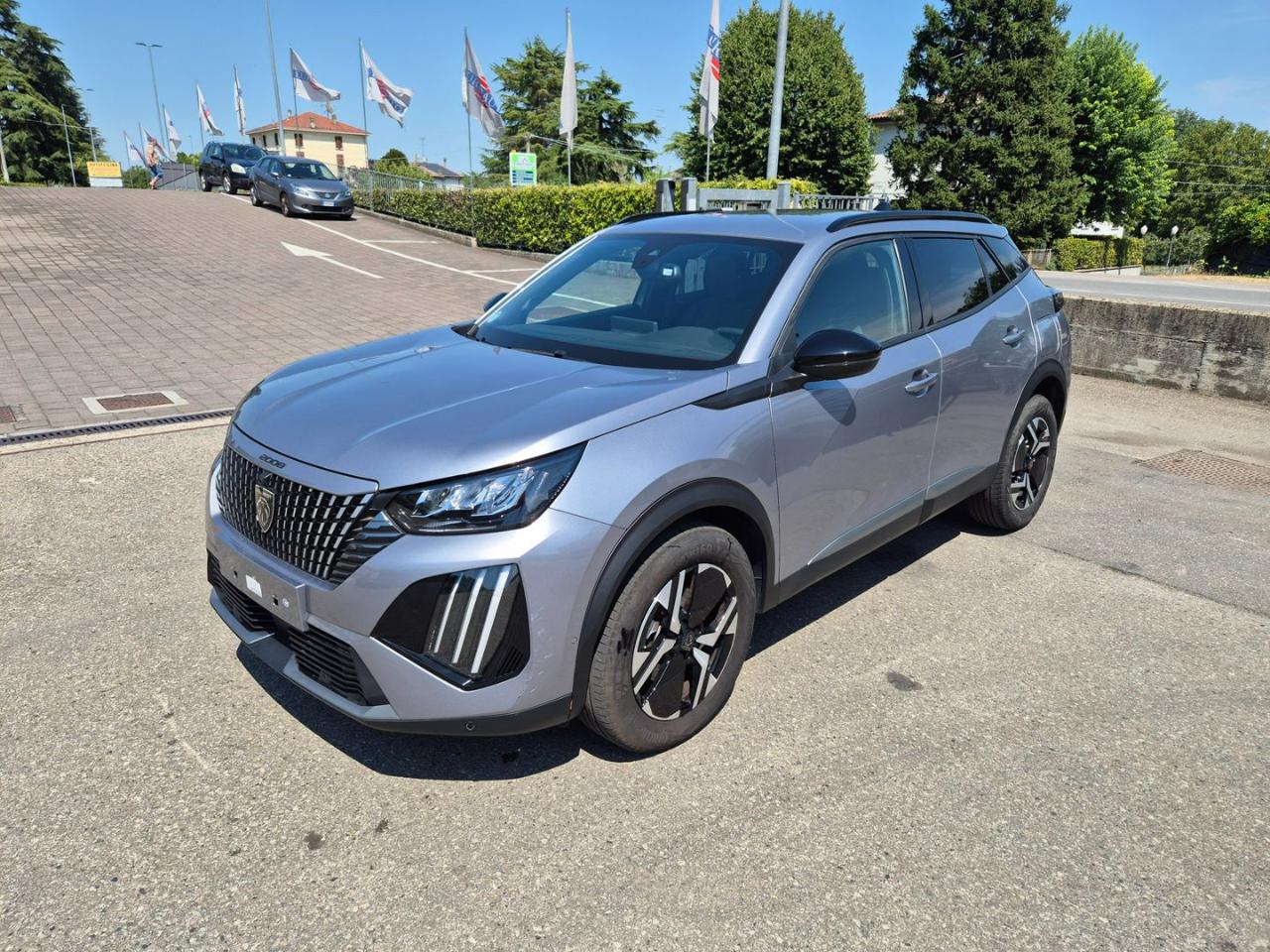 PEUGEOT 2008 Hybrid 145 e-DCS6 Allure - 2