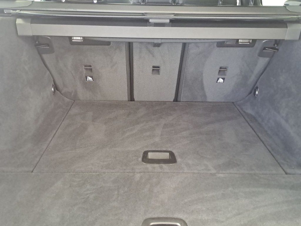 BMW 320 d 48V xDrive Touring Msport Pro Aut. + Tetto apr. - 15