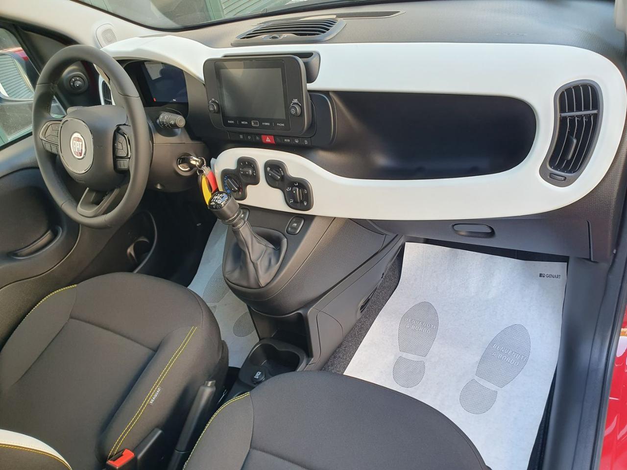 FIAT Pandina 1.0 FireFly 65 CV Hybrid Cross - 12