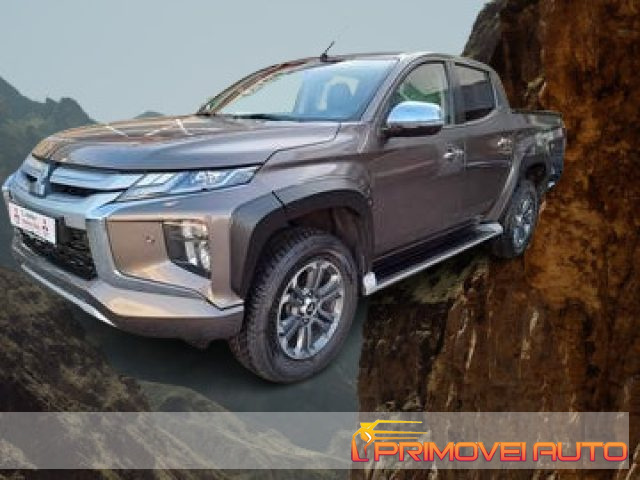 MITSUBISHI L200 Marrone metallizzato