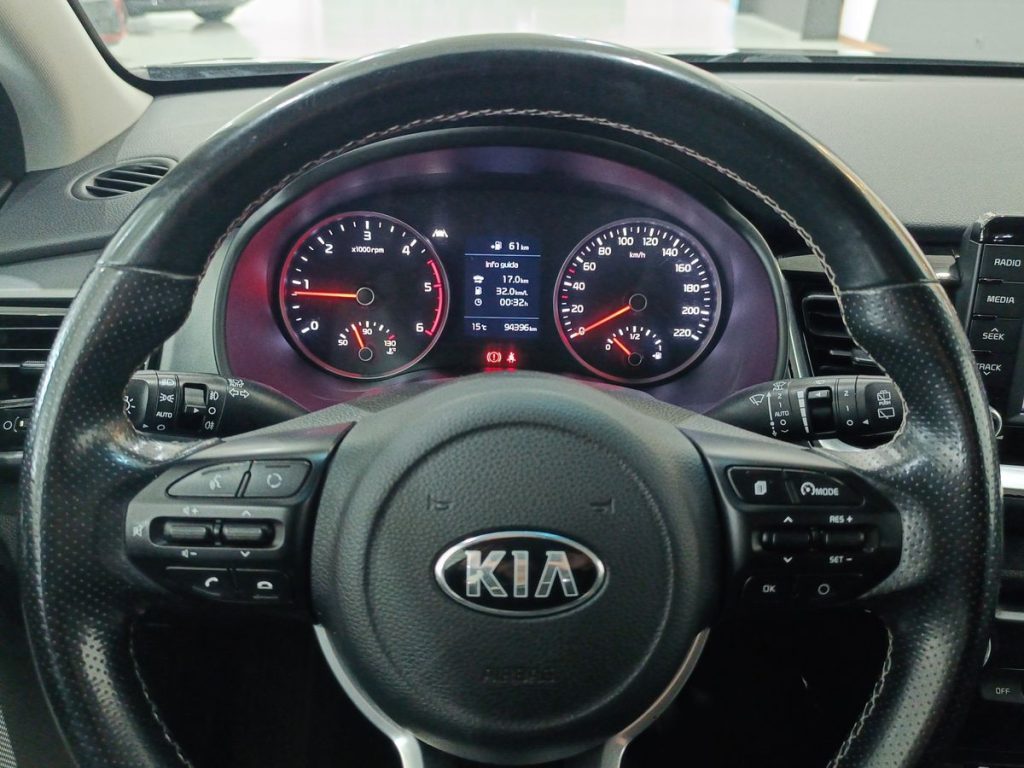 KIA Stonic 1.6 CRDi 115 CV Energy - 17