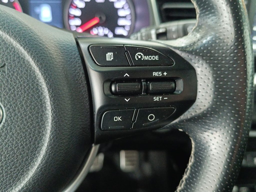 KIA Stonic 1.6 CRDi 115 CV Energy - 19