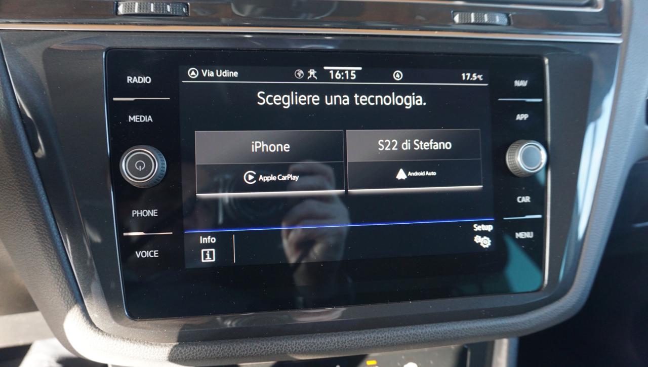 VOLKSWAGEN Tiguan 2.0 TDI 150 CV SCR DSG Elegance - 26