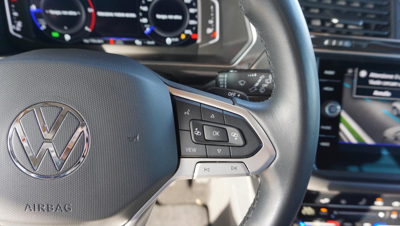 VOLKSWAGEN Tiguan 2.0 TDI 150 CV SCR DSG Elegance - 20