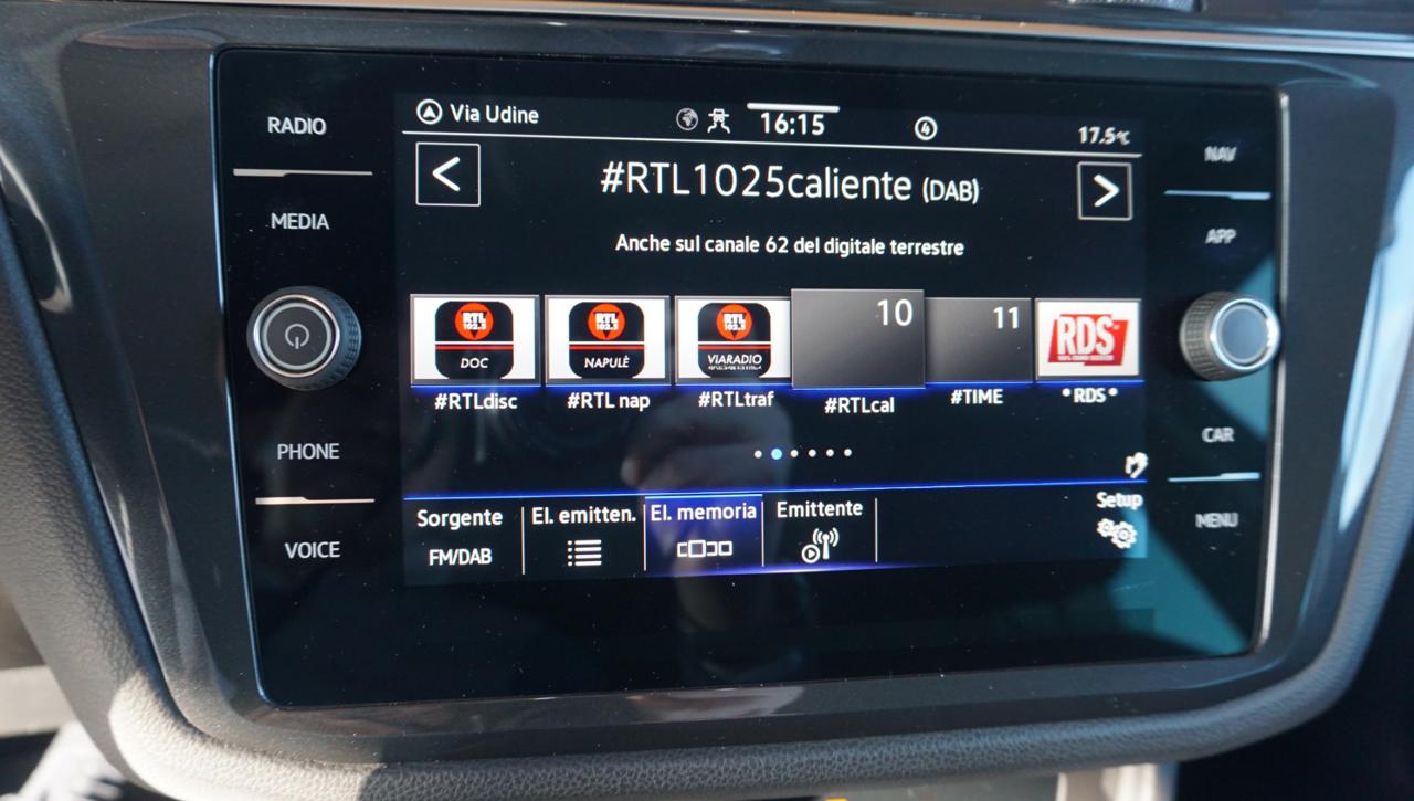 VOLKSWAGEN Tiguan 2.0 TDI 150 CV SCR DSG Elegance - 24