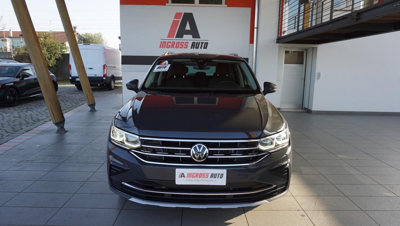 VOLKSWAGEN Tiguan 2.0 TDI 150 CV SCR DSG Elegance - 8