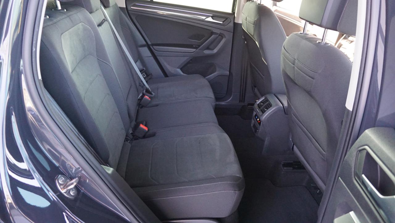 VOLKSWAGEN Tiguan 2.0 TDI 150 CV SCR DSG Elegance - 36