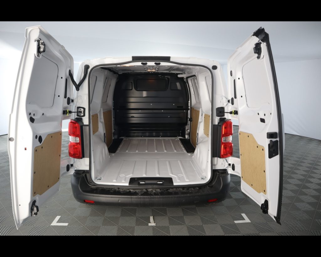 FIAT Scudo Serie 3 Stock My25 VanL2h1 1.5 Bluehdi 120cv Mt6 - 17